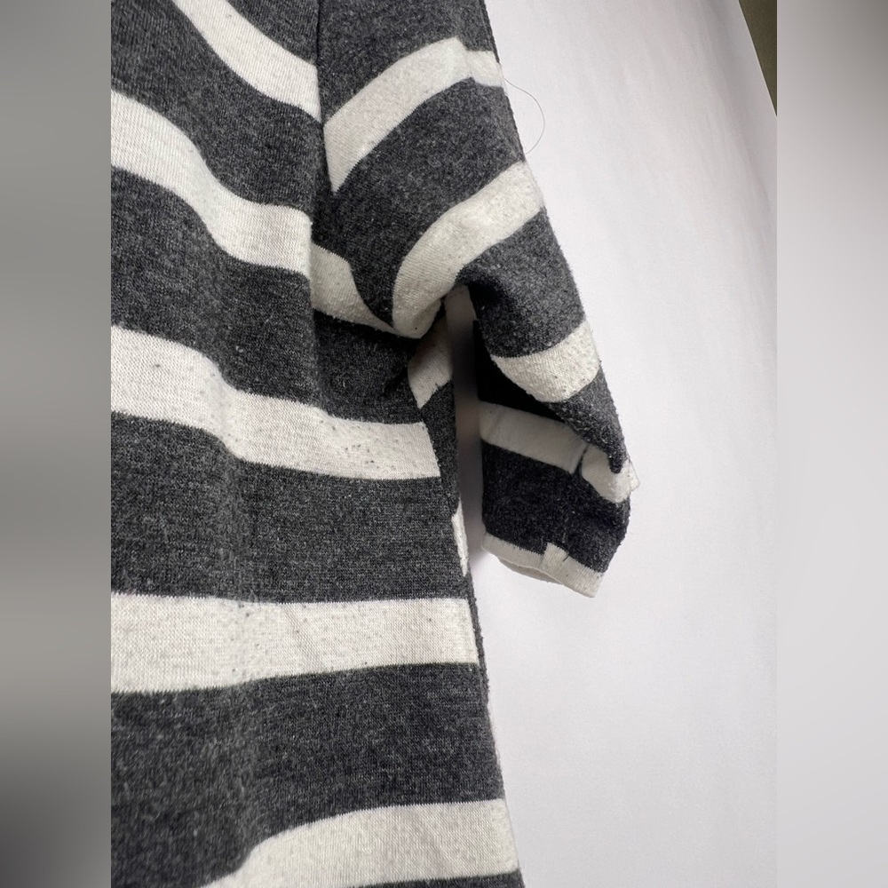 LuLaRoe Striped Swing Tunic Tee Gray White Short Sleeve Soft Stretch XXS - Picture 6 of 7